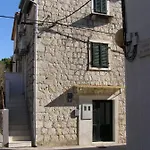 Mare Apartman