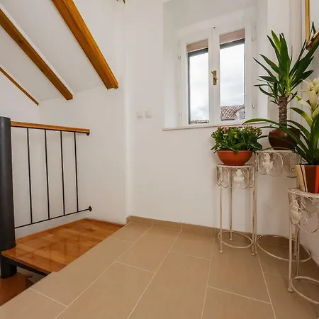 Mare شقة Kaštela