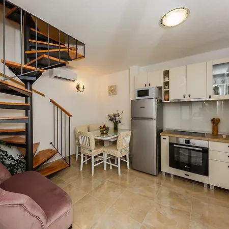 Mare شقة Kaštela